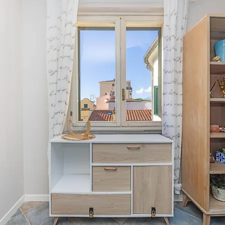 La Fontana 23 - Goelba * 마리나디캄포